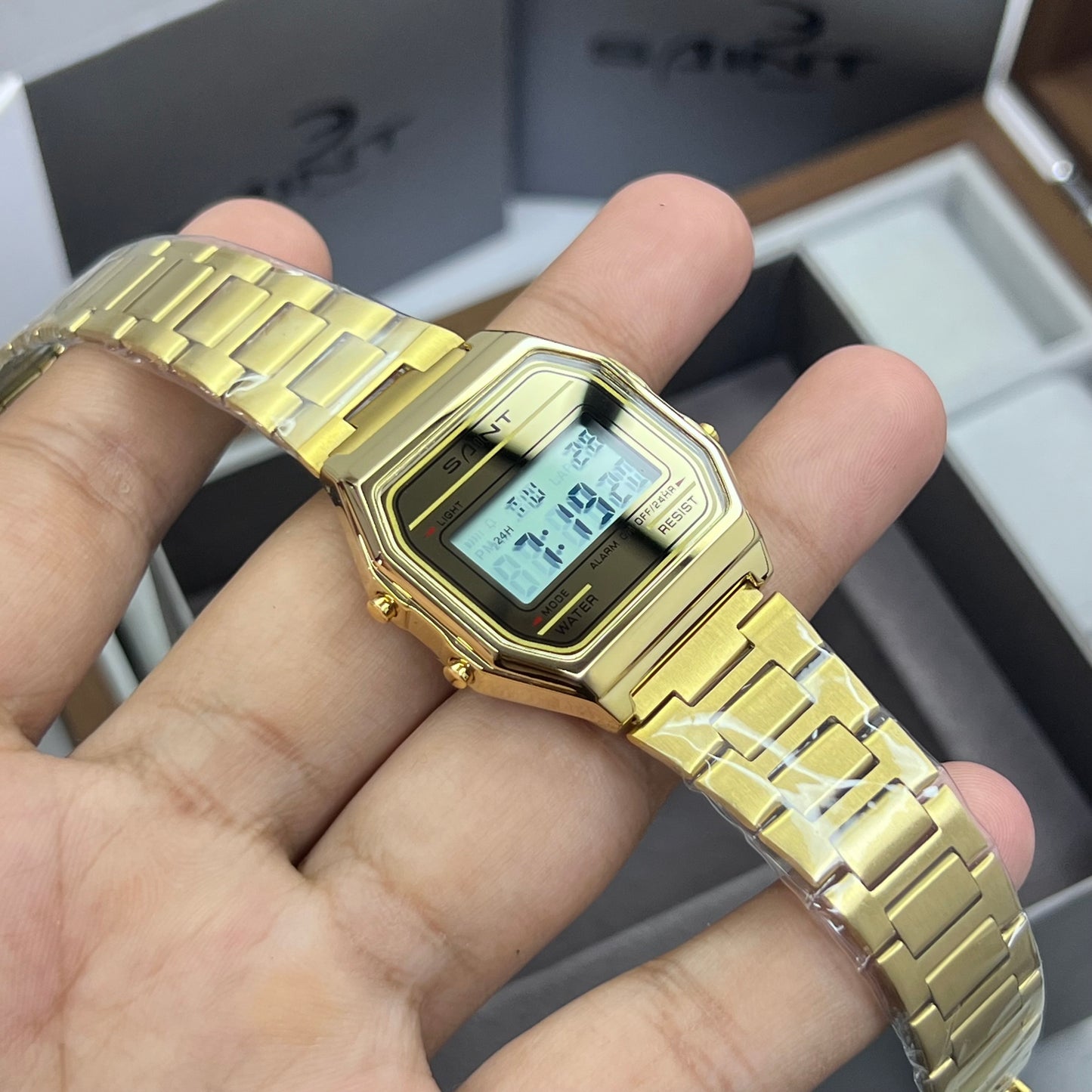 SAINT x CASIO RETRO UNISEX REF 1123-DD