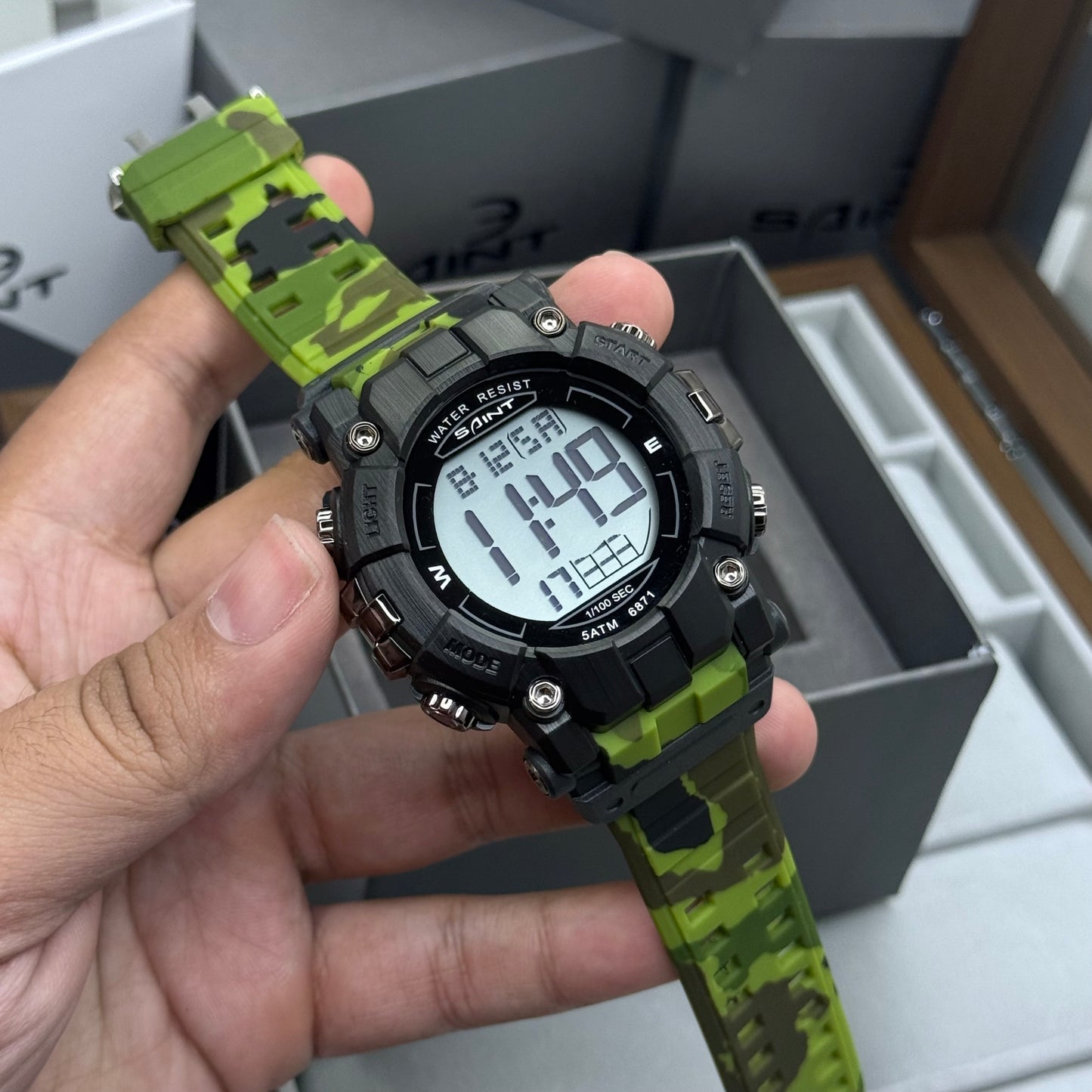 SAINT X G-SHOCK PARA SUMERGIBLE MILITAR HOMBRE REF 6871- VN