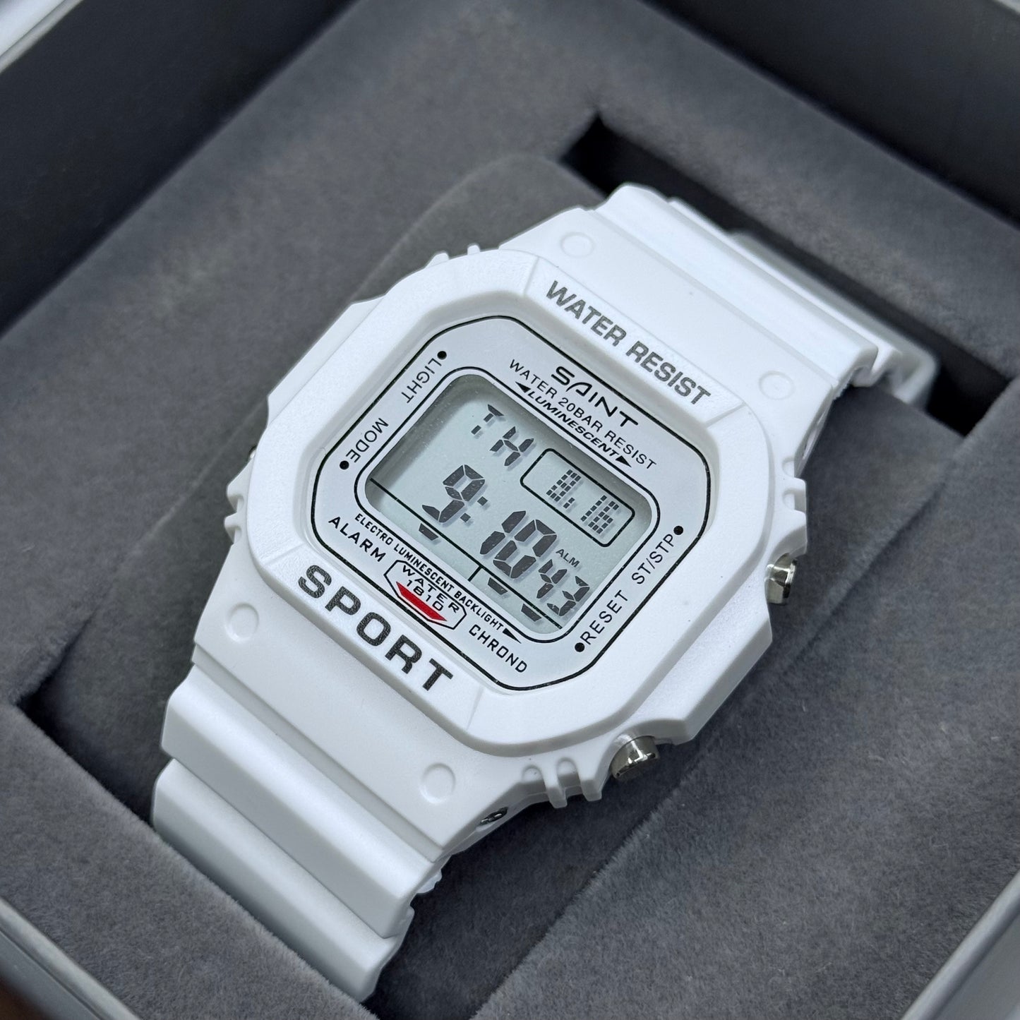 DIRAY X CASIO SUBMERGIBLE PARA HOMBRE REF-1810 B