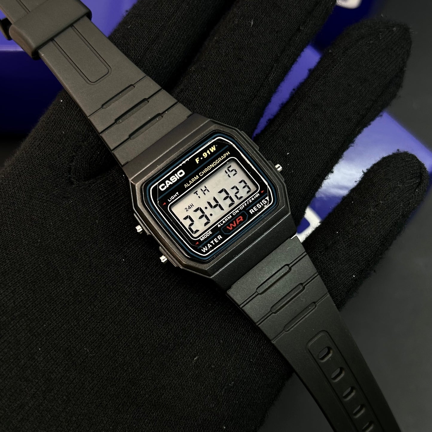CASIO SUMERGIBLE UNISEX  REF-F91