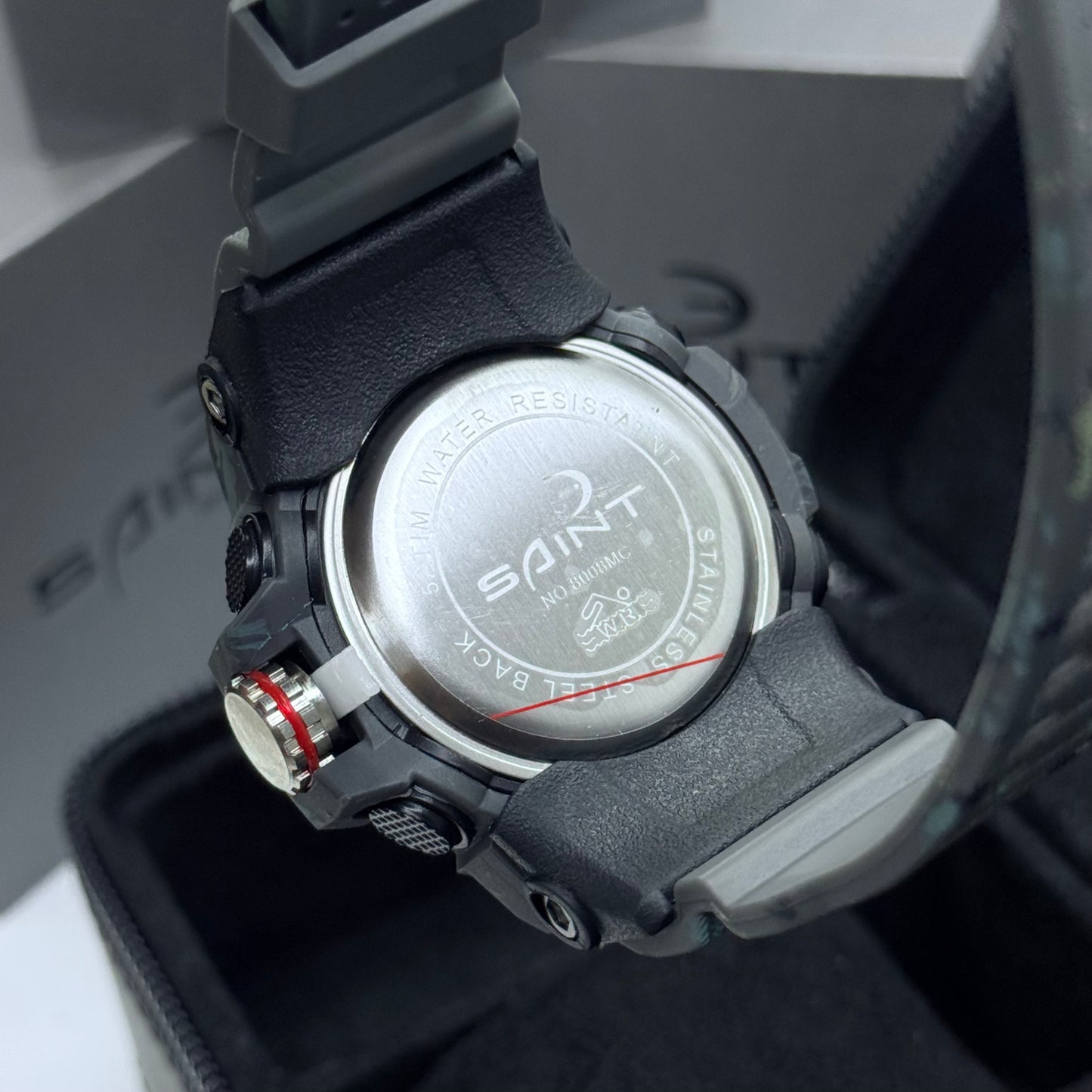 SAINT X G-SHOCK SUMERGIBLE HOMBRE REF-8008-VM