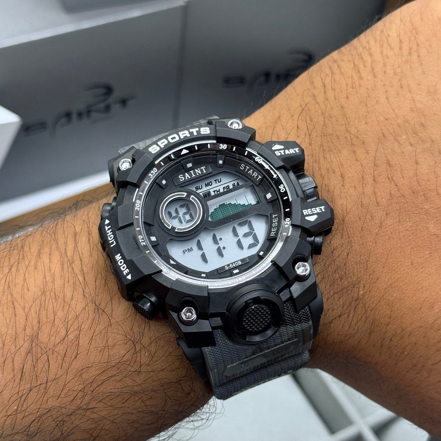 SAINT X G-SHOCK PARA SUMERGIBLE MILITAR HOMBRE REF S640B-GN