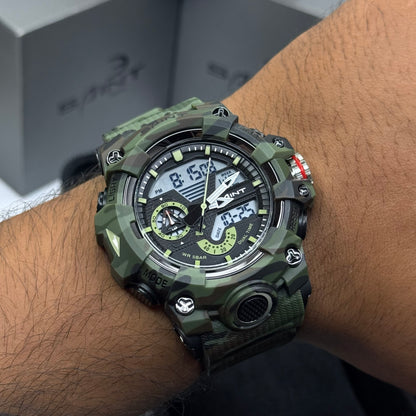 SAINT X G-SHOCK SUMERGIBLE HOMBRE REF-8008-VM