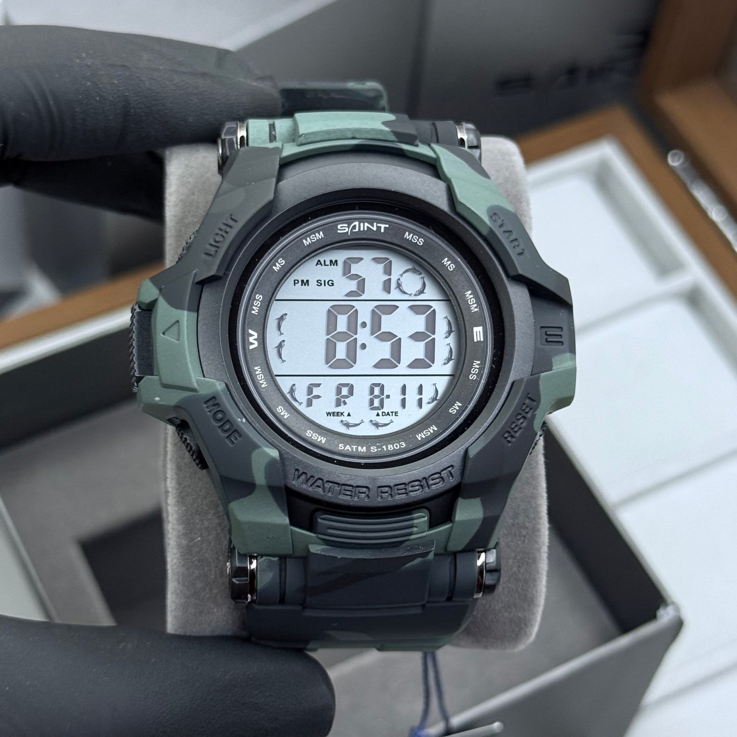 SAINT X G-SHOCK PARA SUMERGIBLE MILITAR HOMBRE REF 1803-GVN