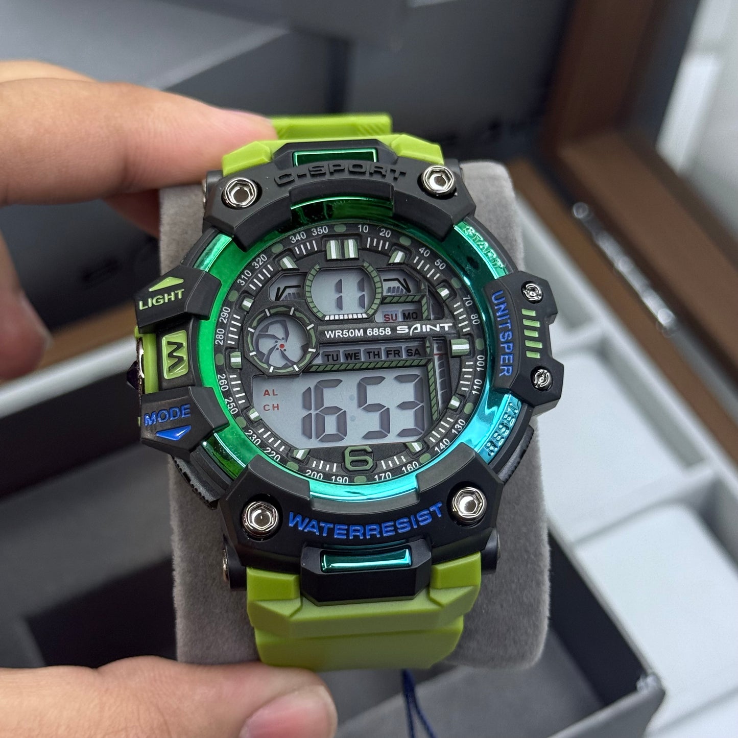 SAINT X G-SHOCK PARA SUMERGIBLE HOMBRE REF 6858-VNA