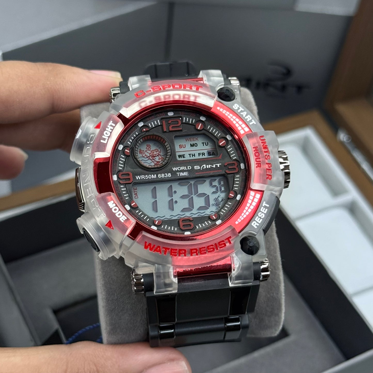 SAINT X G-SHOCK PARA SUMERGIBLE HOMBRE REF 6838- NR