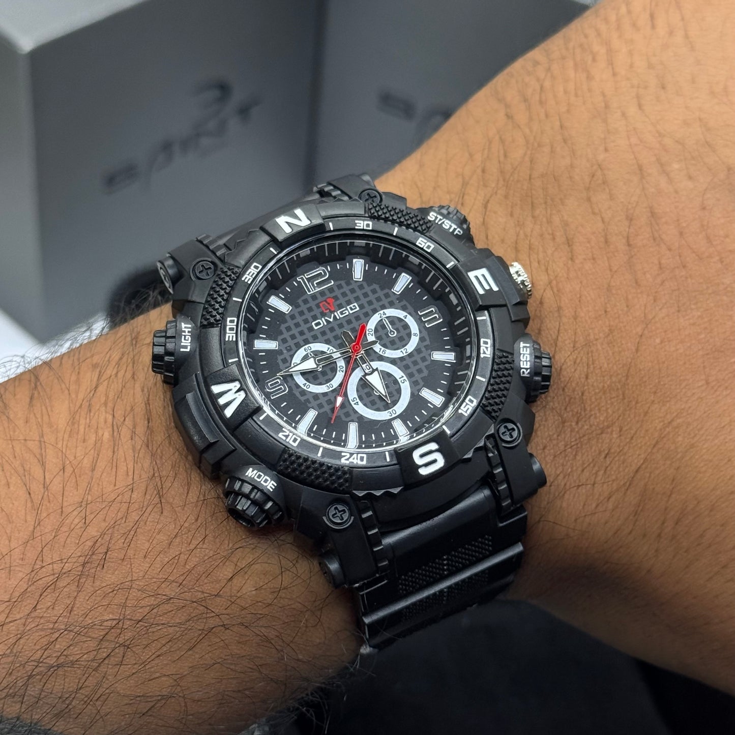 DIVIGO X G-SHOCK SUMERGIBLE HOMBRE REF-W87-NN