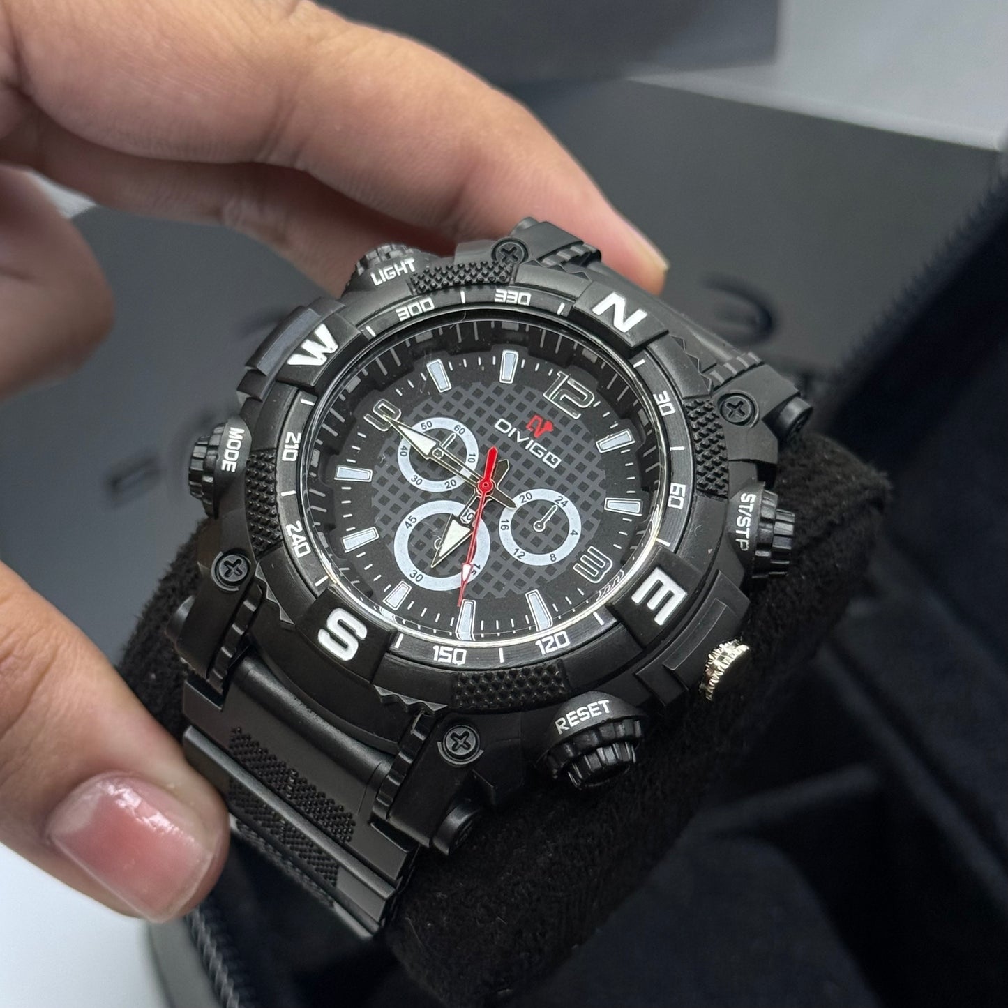 DIVIGO X G-SHOCK SUMERGIBLE HOMBRE REF-W87-NN