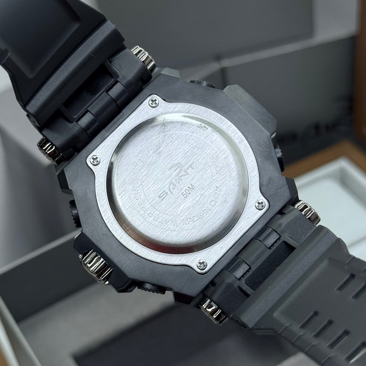 SAINT X G-SHOCK PARA SUMERGIBLE HOMBRE REF-6819-NN