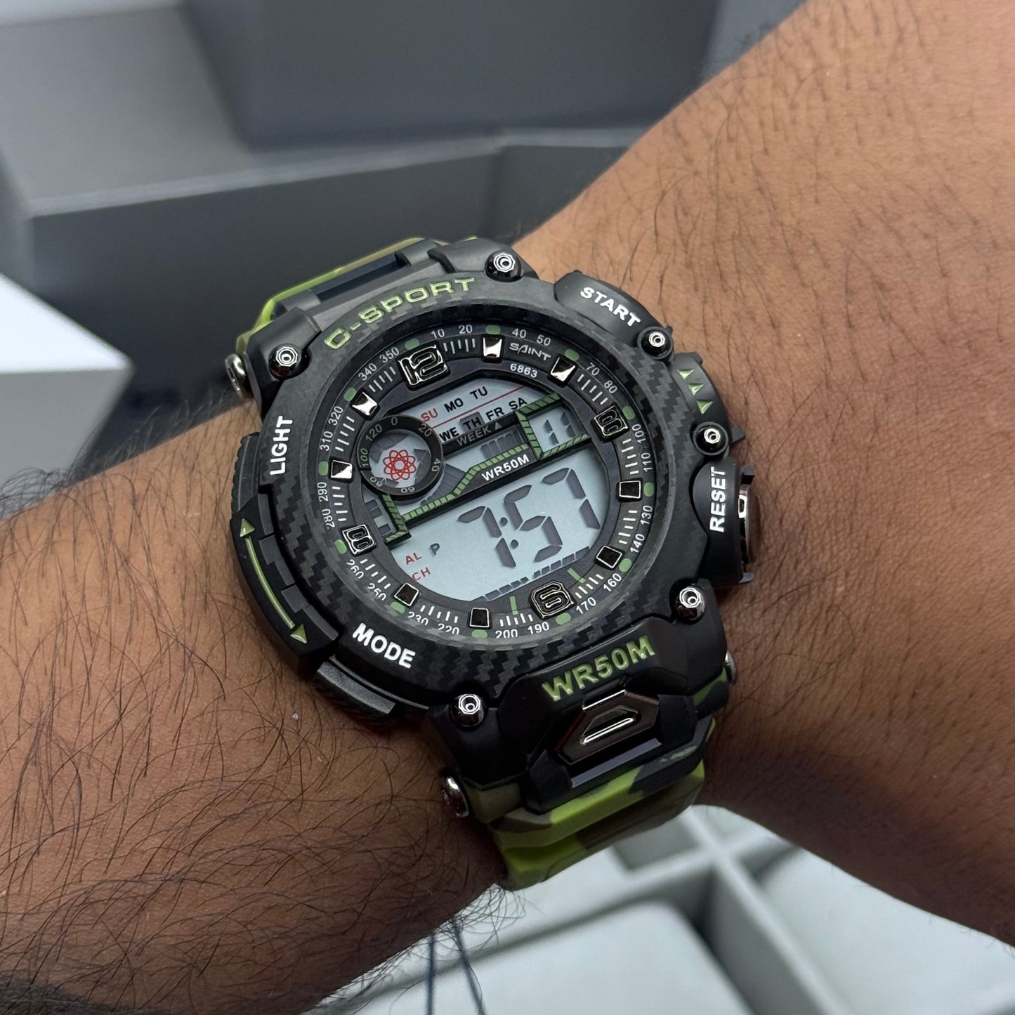 SAINT X G-SHOCK PARA SUMERGIBLE MILITAR HOMBRE REF 6863-VN