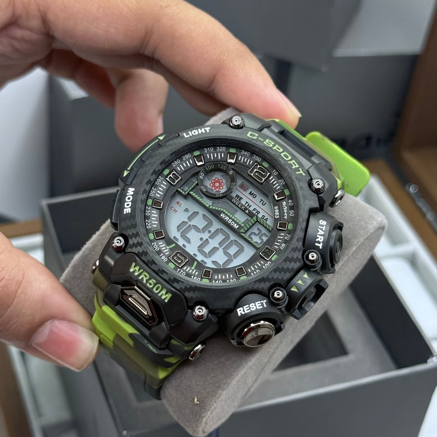 SAINT X G-SHOCK PARA SUMERGIBLE MILITAR HOMBRE REF 6863-VN