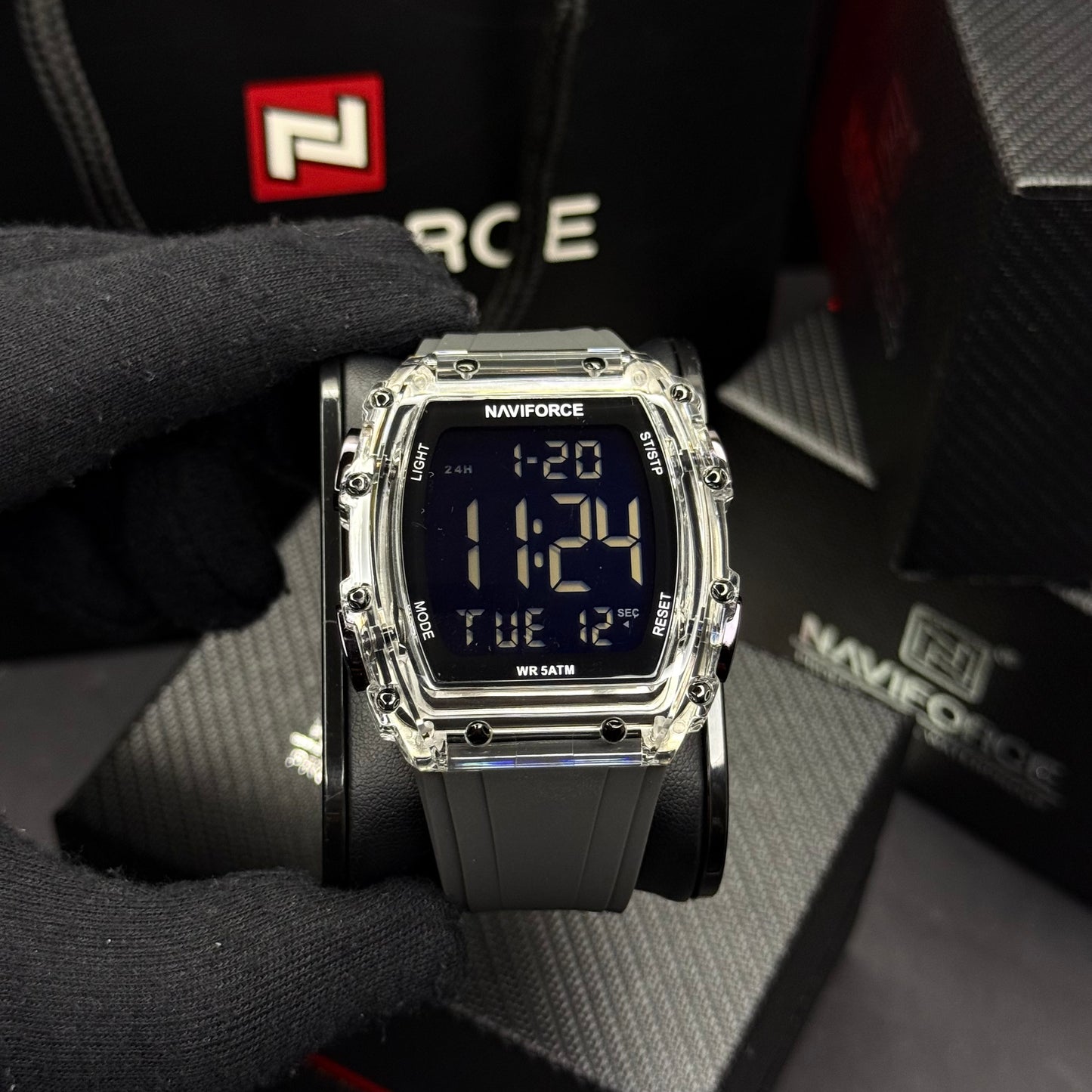 NAVIFORCE X RICHARD MILLER ORIGINAL PARA HOMBRE REF NF6107-GT