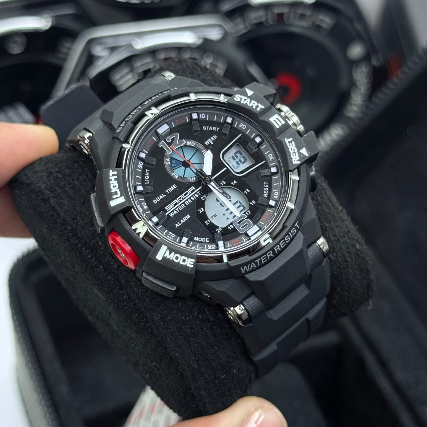 SANDA X G-SHOCK SUMERGIBLE DAMA REF-789-NN
