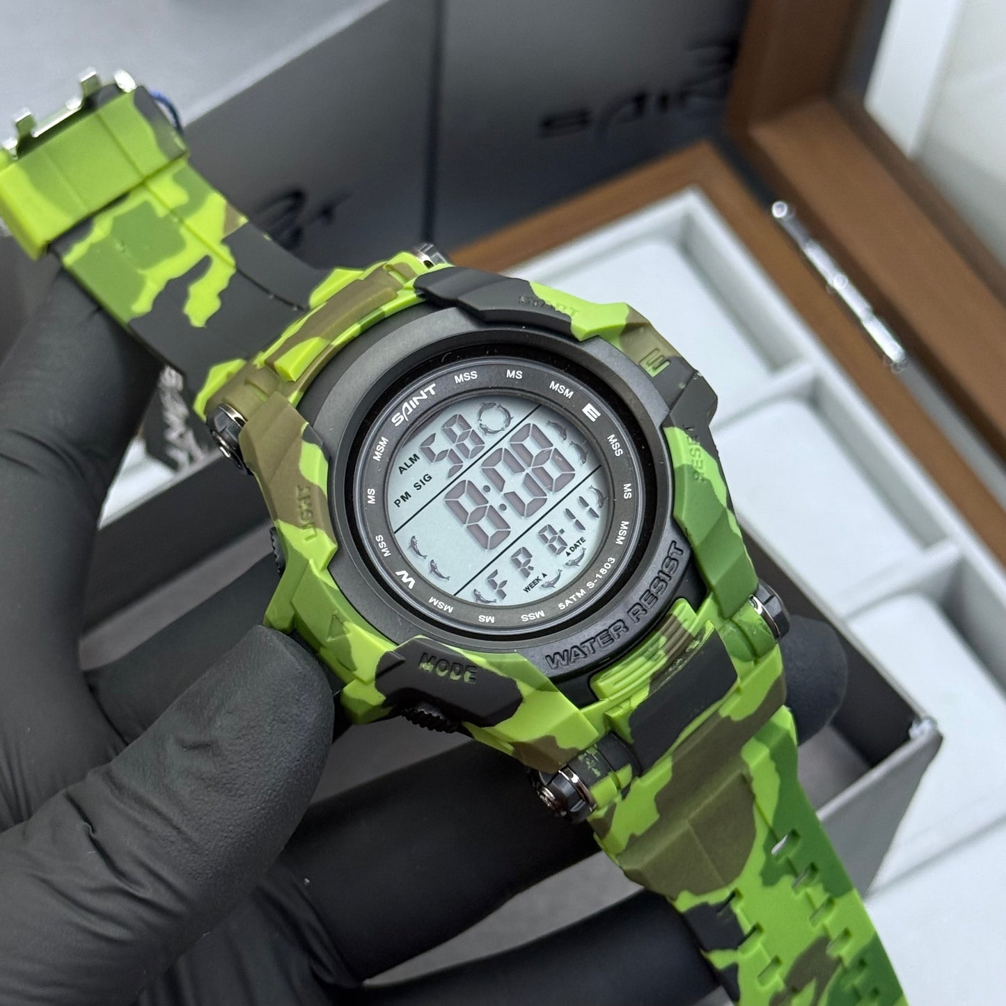 SAINT X G-SHOCK PARA SUMERGIBLE MILITAR HOMBRE REF 1803-VN