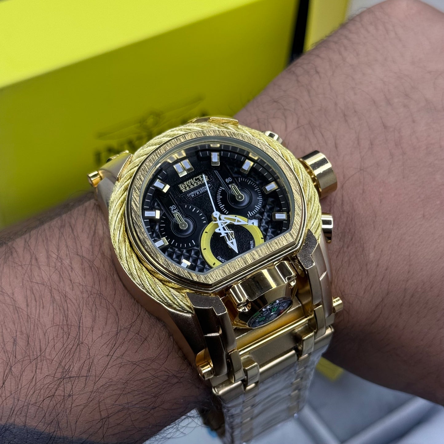 INVICTA BOLT ZEUS GUAYA ACERO PARA HOMBRE REF-DN