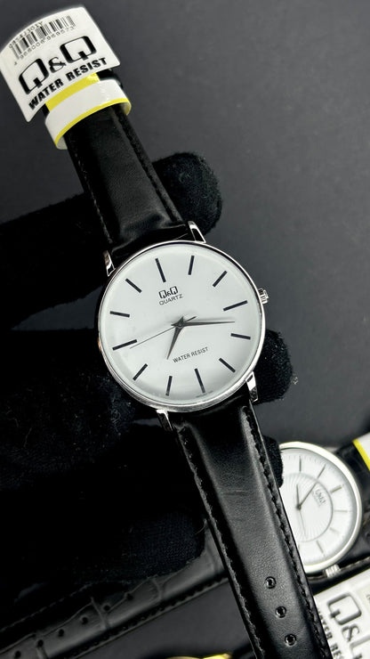 QyQ ORIGINAL PARA HOMBRE REF-Q854J301Y
