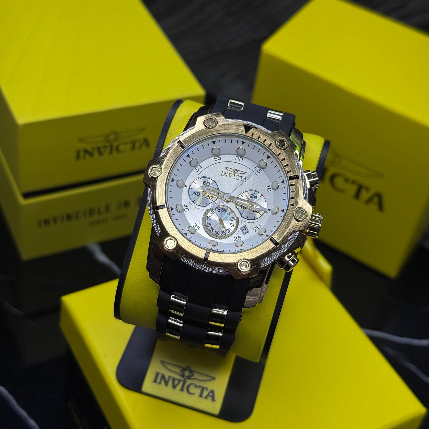 INVICTA BOLT FUNCIONAL PARA HOMBRE REF-NDB