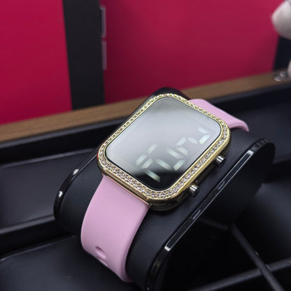 RELOJ DIGITAL ESTILO CUBANO PARA DAMA REF-RDN