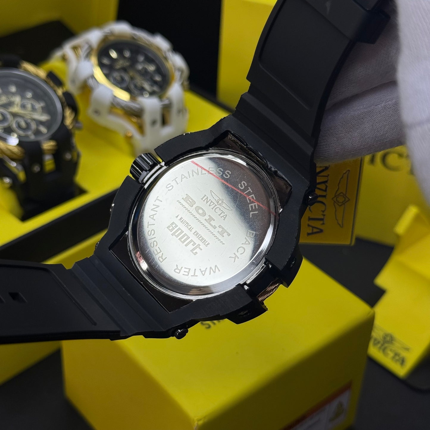 INVICTA BOLT SPORT PARA HOMBRE REF-40262 NDN