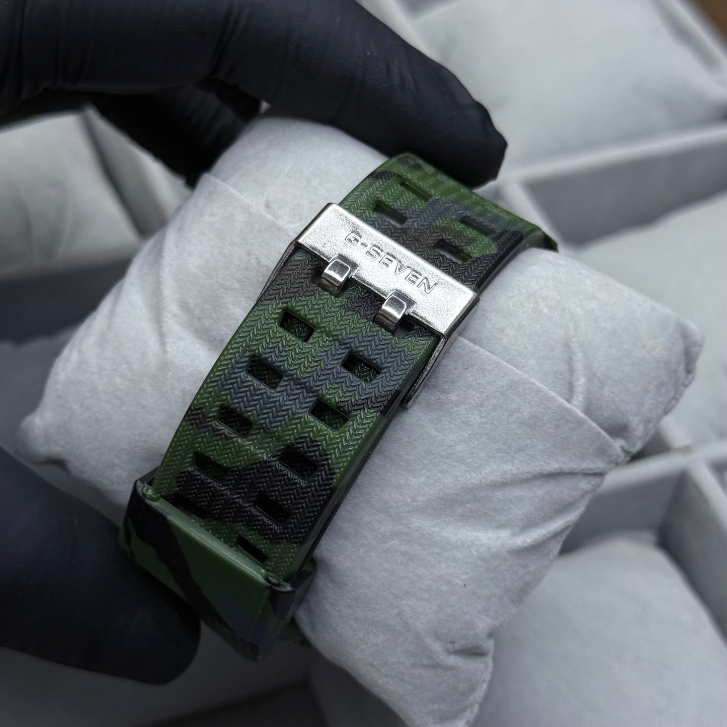 G-SEVEN X G-SHOCK  PARA HOMBRE REF-640C VN